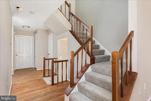 $425,000 | 5673 Phelps Luck Drive, Columbia, MD 21045