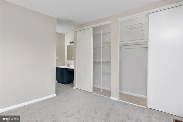 $425,000 | 5673 Phelps Luck Drive, Columbia, MD 21045