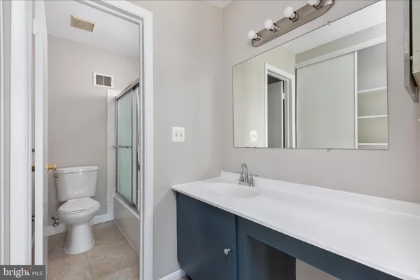 $425,000 | 5673 Phelps Luck Drive, Columbia, MD 21045