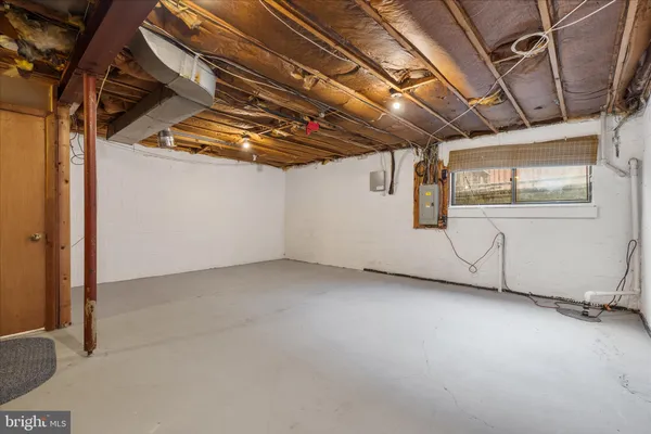 $425,000 | 5673 Phelps Luck Drive, Columbia, MD 21045