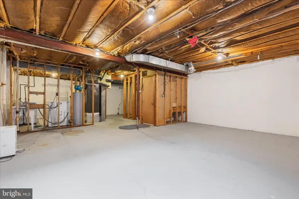 $425,000 | 5673 Phelps Luck Drive, Columbia, MD 21045