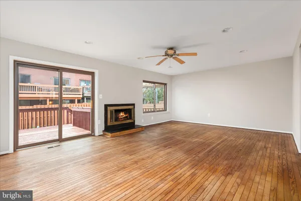 $425,000 | 5673 Phelps Luck Drive, Columbia, MD 21045