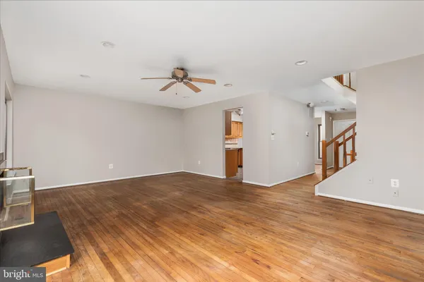 $425,000 | 5673 Phelps Luck Drive, Columbia, MD 21045