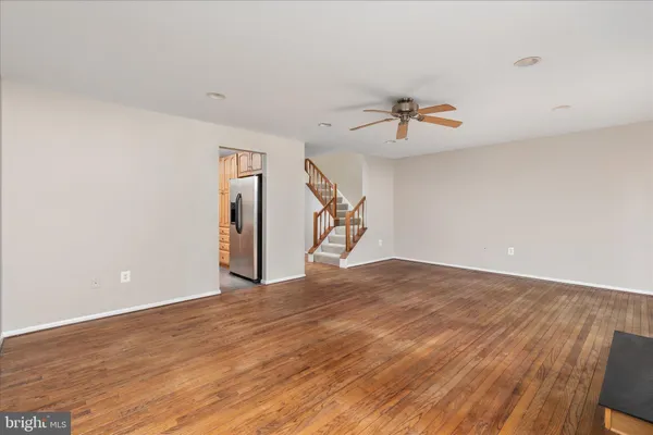 $425,000 | 5673 Phelps Luck Drive, Columbia, MD 21045