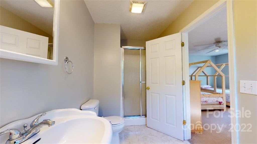 577 Causby Road Morganton, NC 28655 - Photo 19 of 48 Gallery Image 19