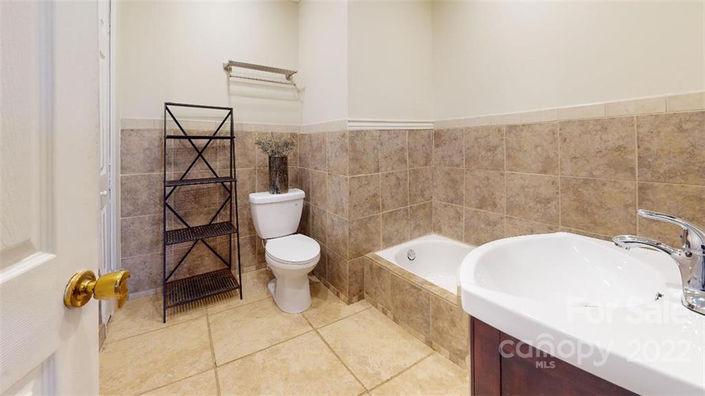 577 Causby Road Morganton, NC 28655 - Photo 31 of 48 Gallery Image 31