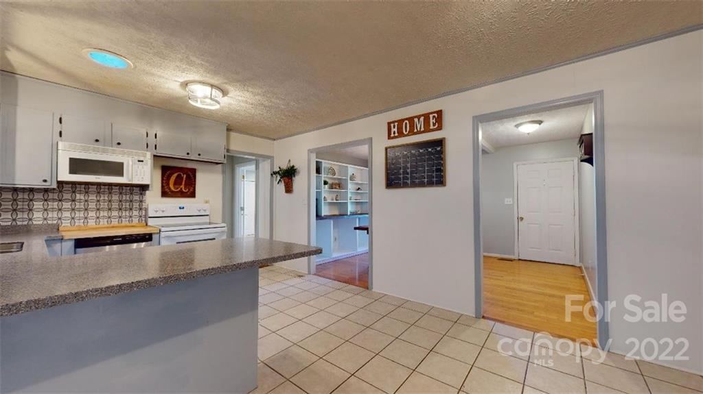 577 Causby Road Morganton, NC 28655 - Photo 8 of 48 Gallery Image 8