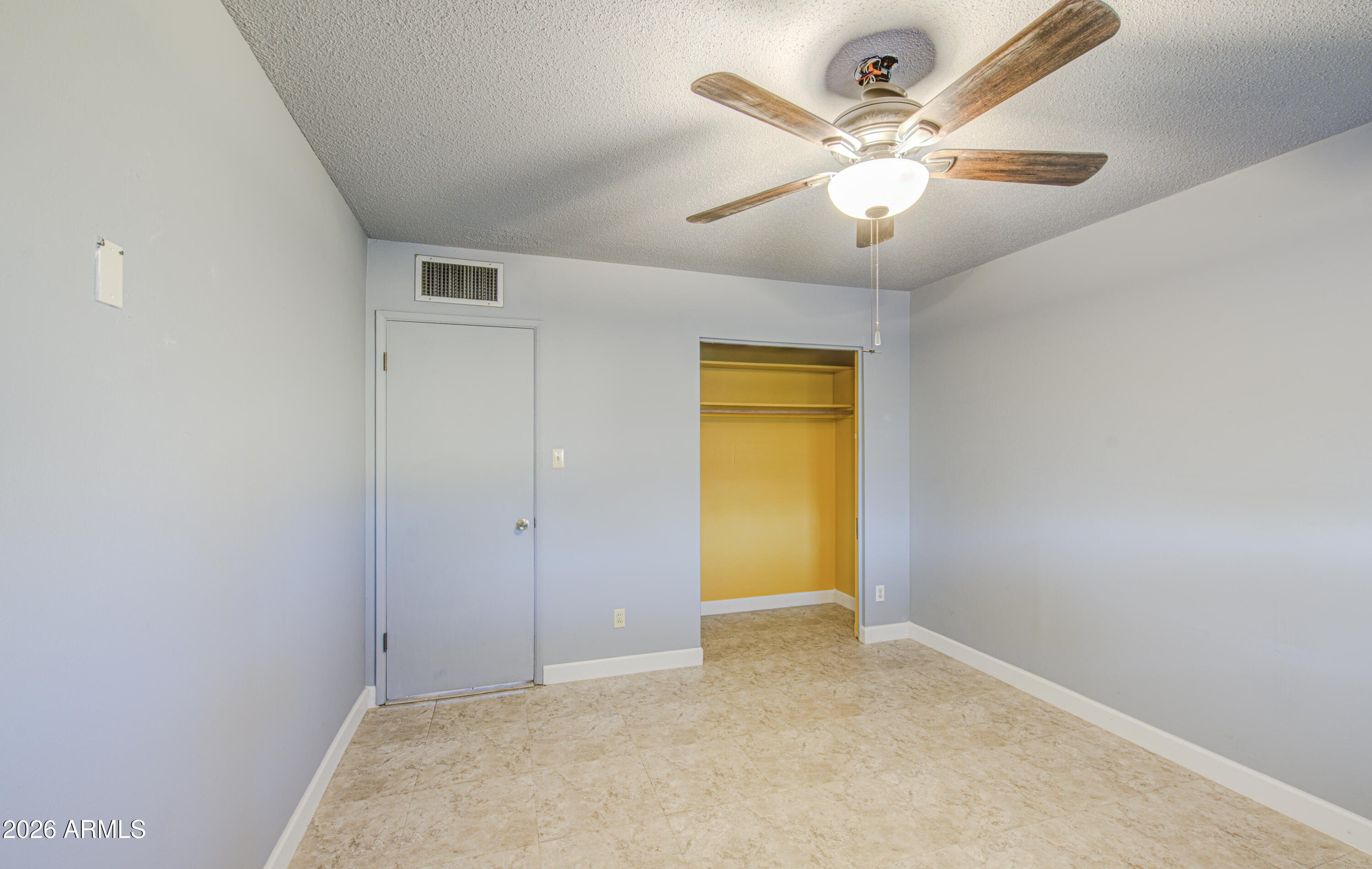 3501 West Royal Palm Road Phoenix, AZ 85051 - Photo 20 of 36 Primary Bed 4