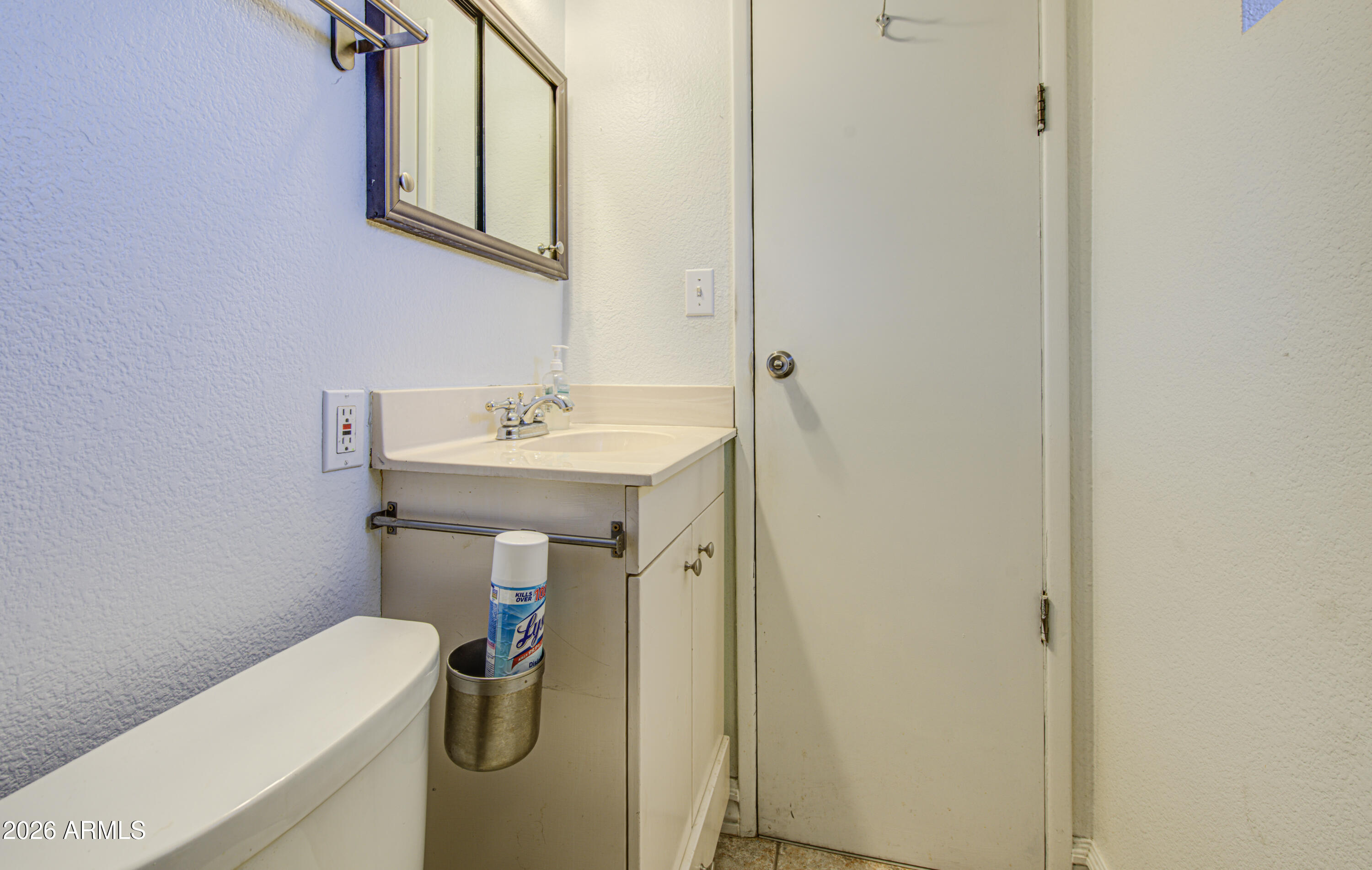 3501 West Royal Palm Road Phoenix, AZ 85051 - Photo 22 of 36 Primary bath 2