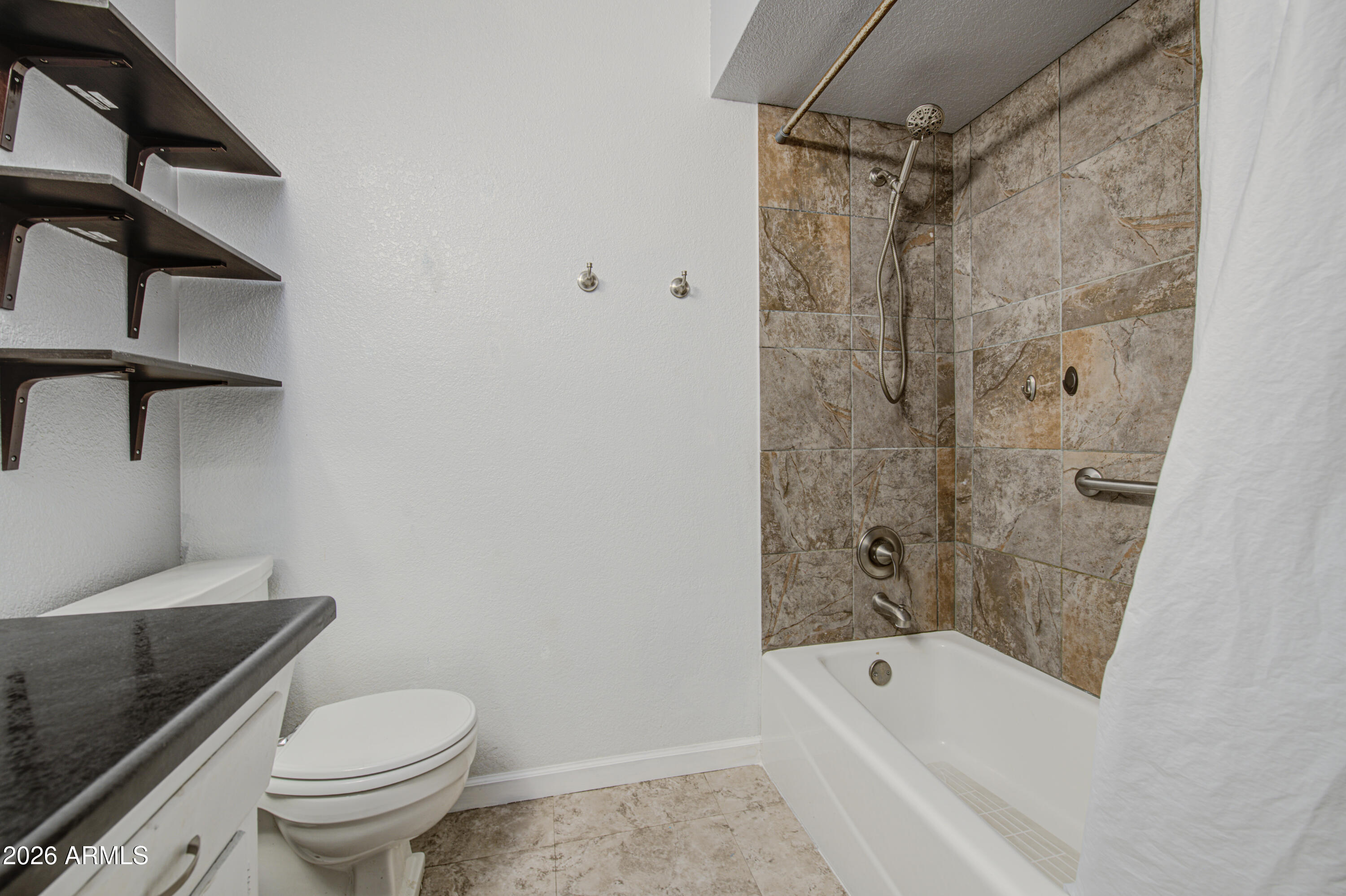3501 West Royal Palm Road Phoenix, AZ 85051 - Photo 26 of 36 Bathroom 2-pic 2