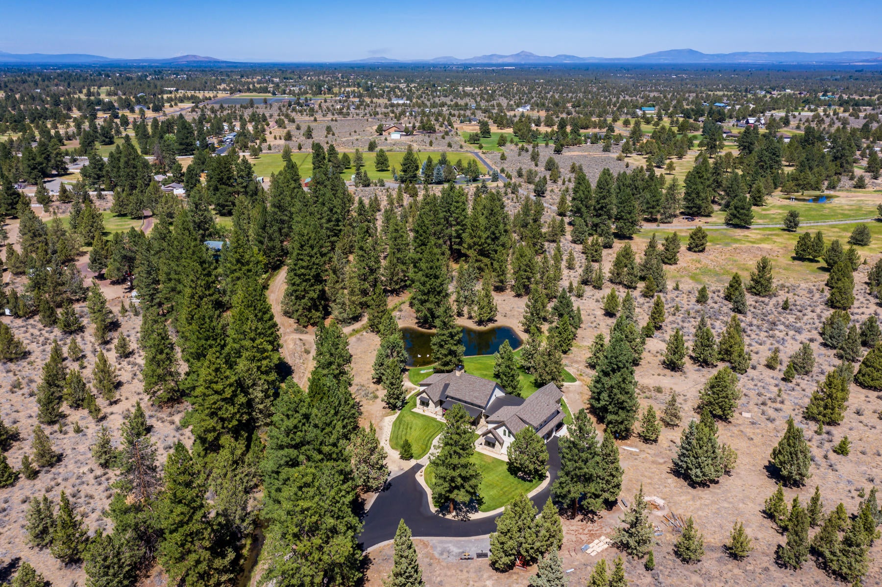 60540 Billadeau Road Bend, OR 97702 - Photo 38 of 39 39-Beautiful Setting