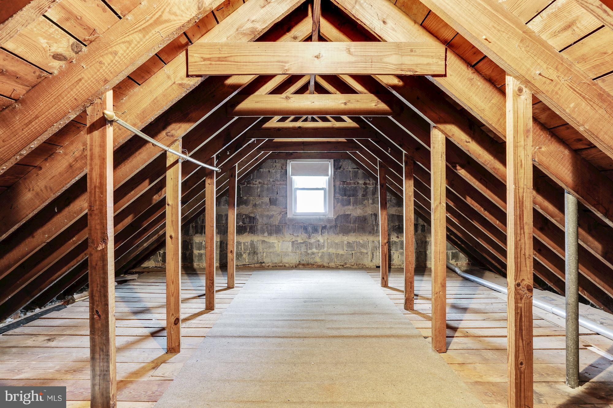 4425 River Road Northwest Washington, DC 20016 - Photo 20 of 23 Attic
