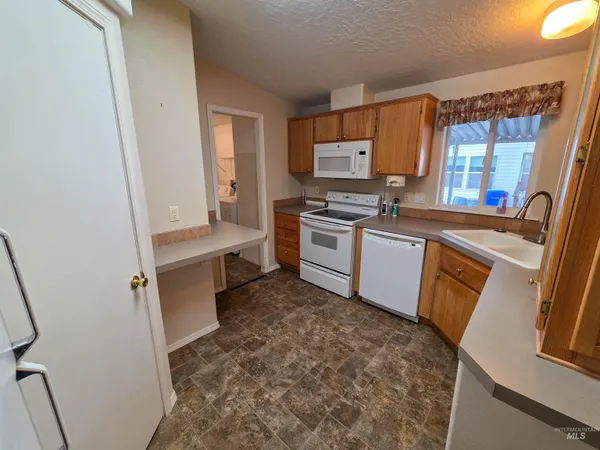 $159,999 | 2034 Powers Avenue, Unit 27, Lewiston, ID 83501