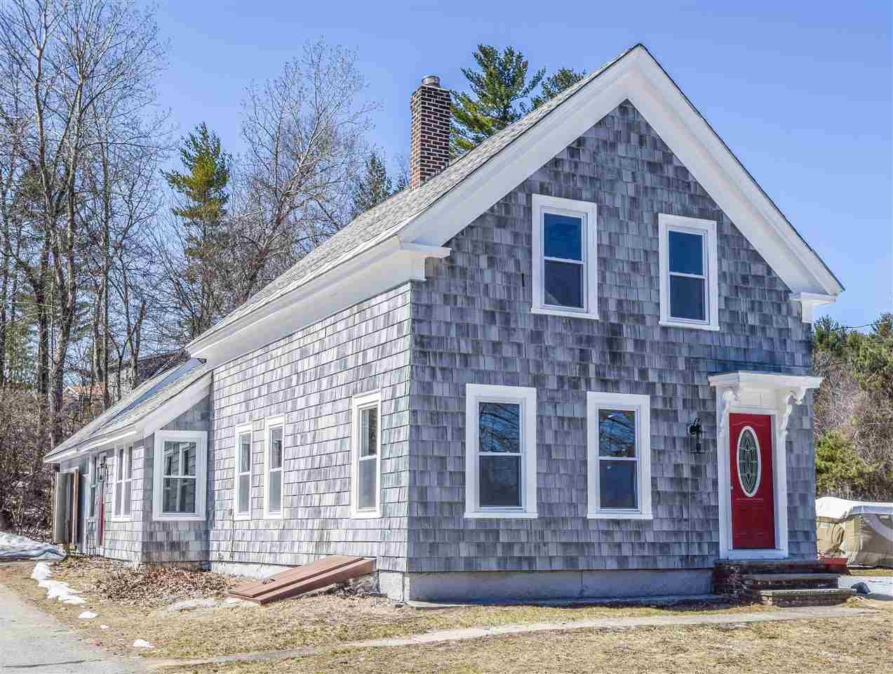 72 Lawrence Road Salem, NH 03079 - Photo 1 of 39