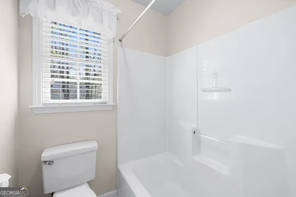 $500,000 | 170 Brennan Drive, Tyrone, GA 30290