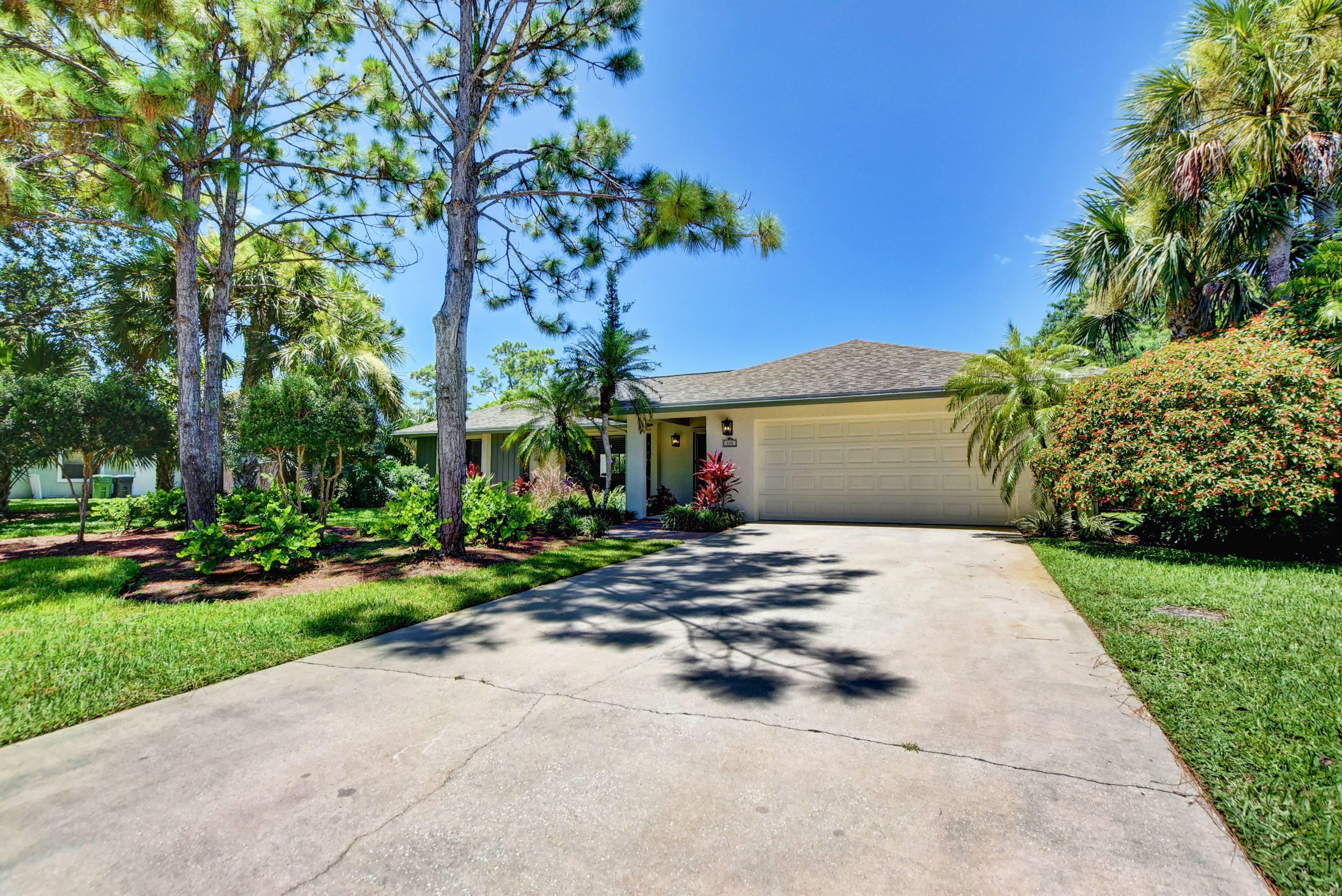 151 Old Country Road South Wellington, FL 33414 - Photo 18 of 51 DSC_3830_1_2_3_4