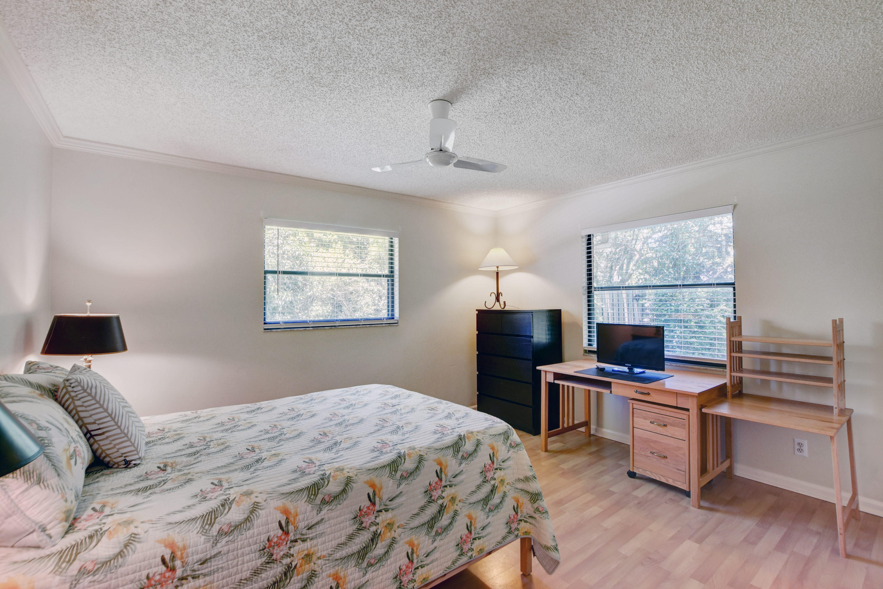 151 Old Country Road South Wellington, FL 33414 - Photo 31 of 51 DSC_3940_1_2_3_4