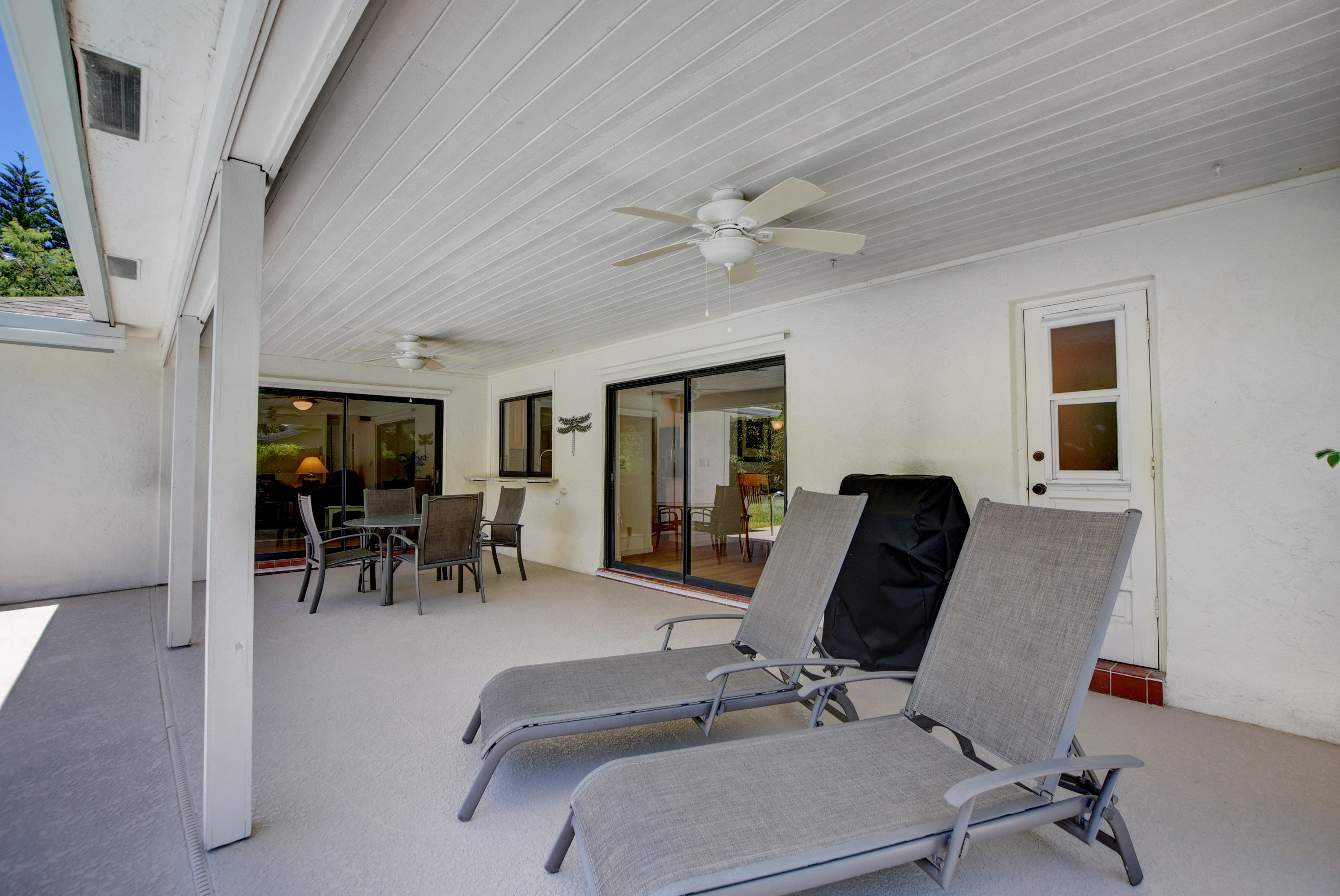 151 Old Country Road South Wellington, FL 33414 - Photo 36 of 51 DSC_3970_1_2_3_4