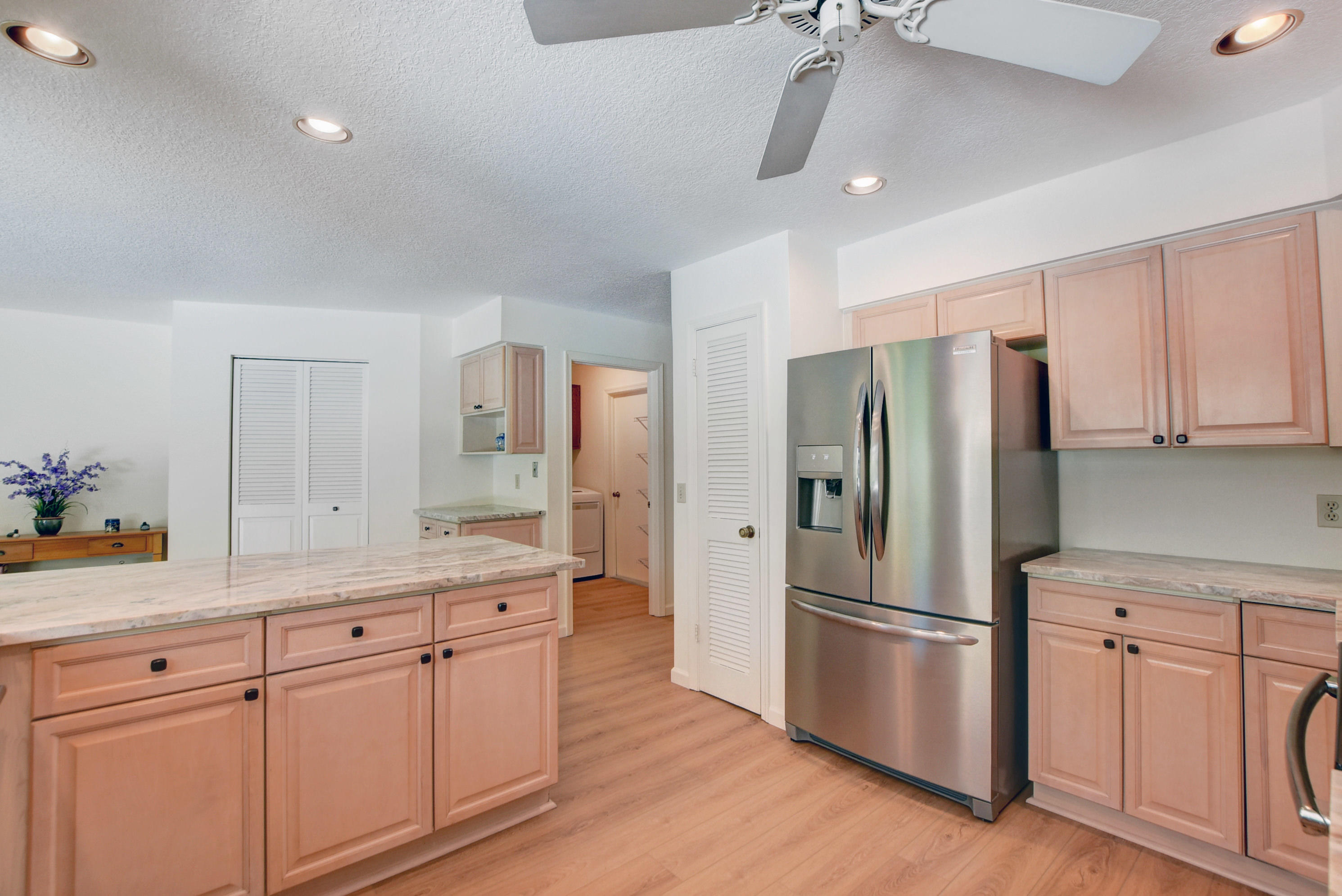 151 Old Country Road South Wellington, FL 33414 - Photo 8 of 51 DSC_3910_1_2_3_4