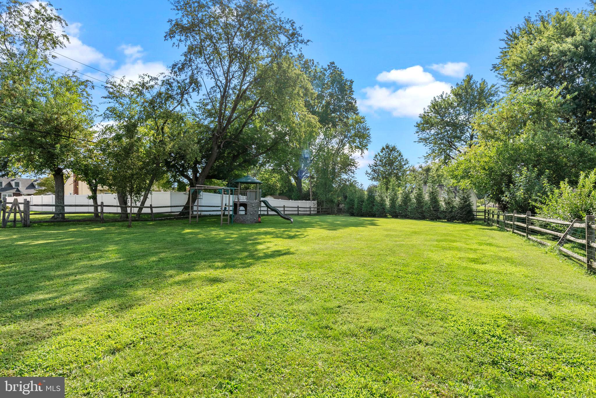 1317 Whitney Road Southampton, PA 18966 - Photo 22 of 28 Gallery Image 22