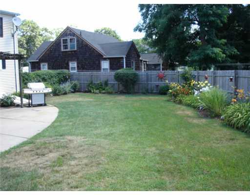 193 West Shore Road Warwick, RI 02889 - Photo 12 of 14 Yard/Garden.