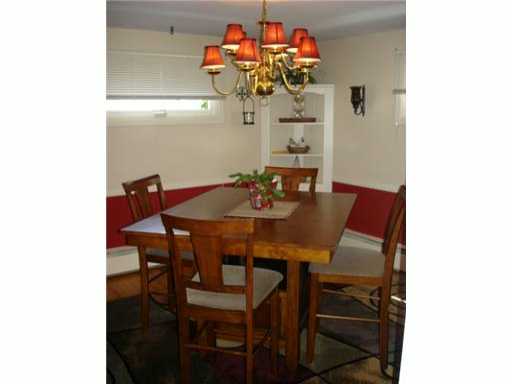 193 West Shore Road Warwick, RI 02889 - Photo 3 of 14 Dining Room.