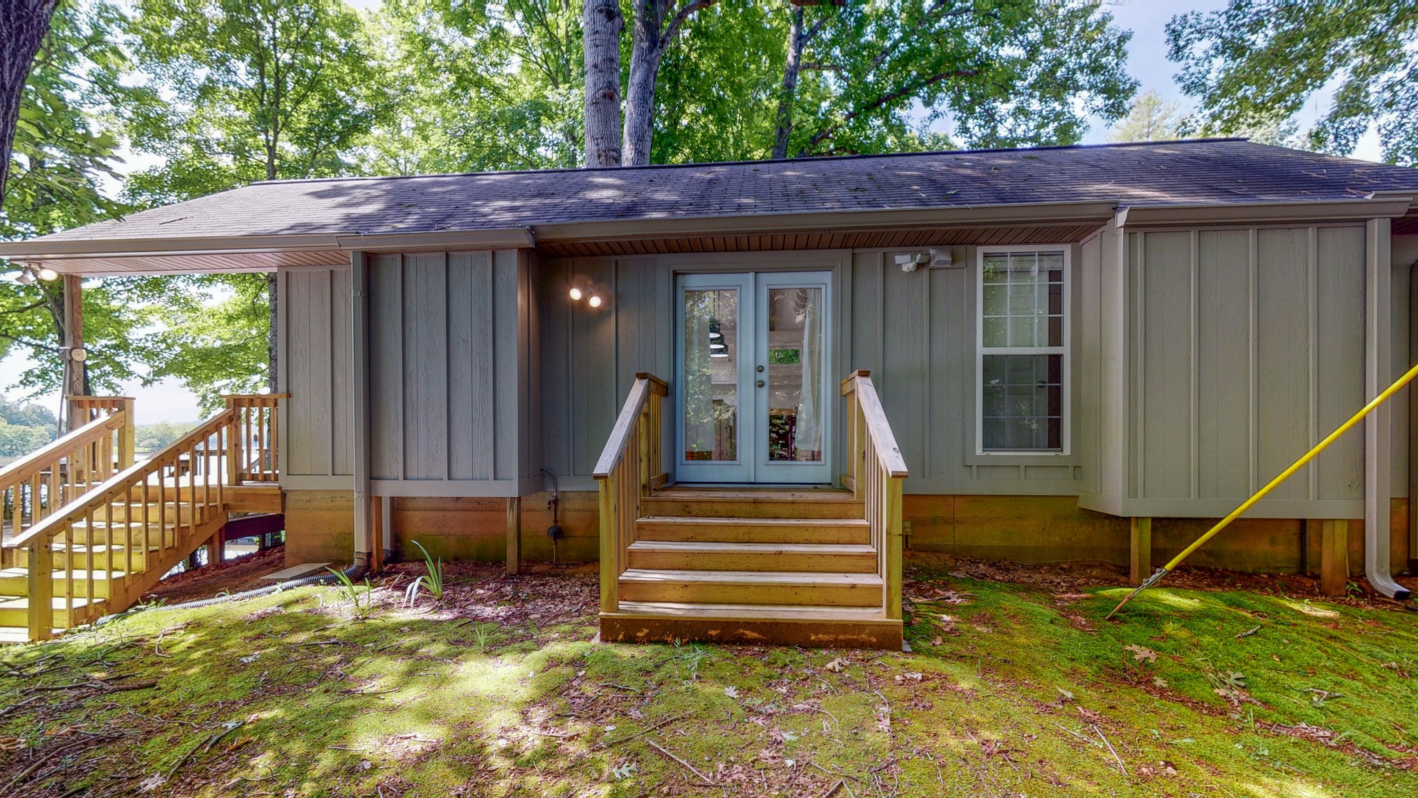 836 Pebble Cove Road Lebanon, TN 37087 - Photo 25 of 31 a view of a house with backyard and wooden fence