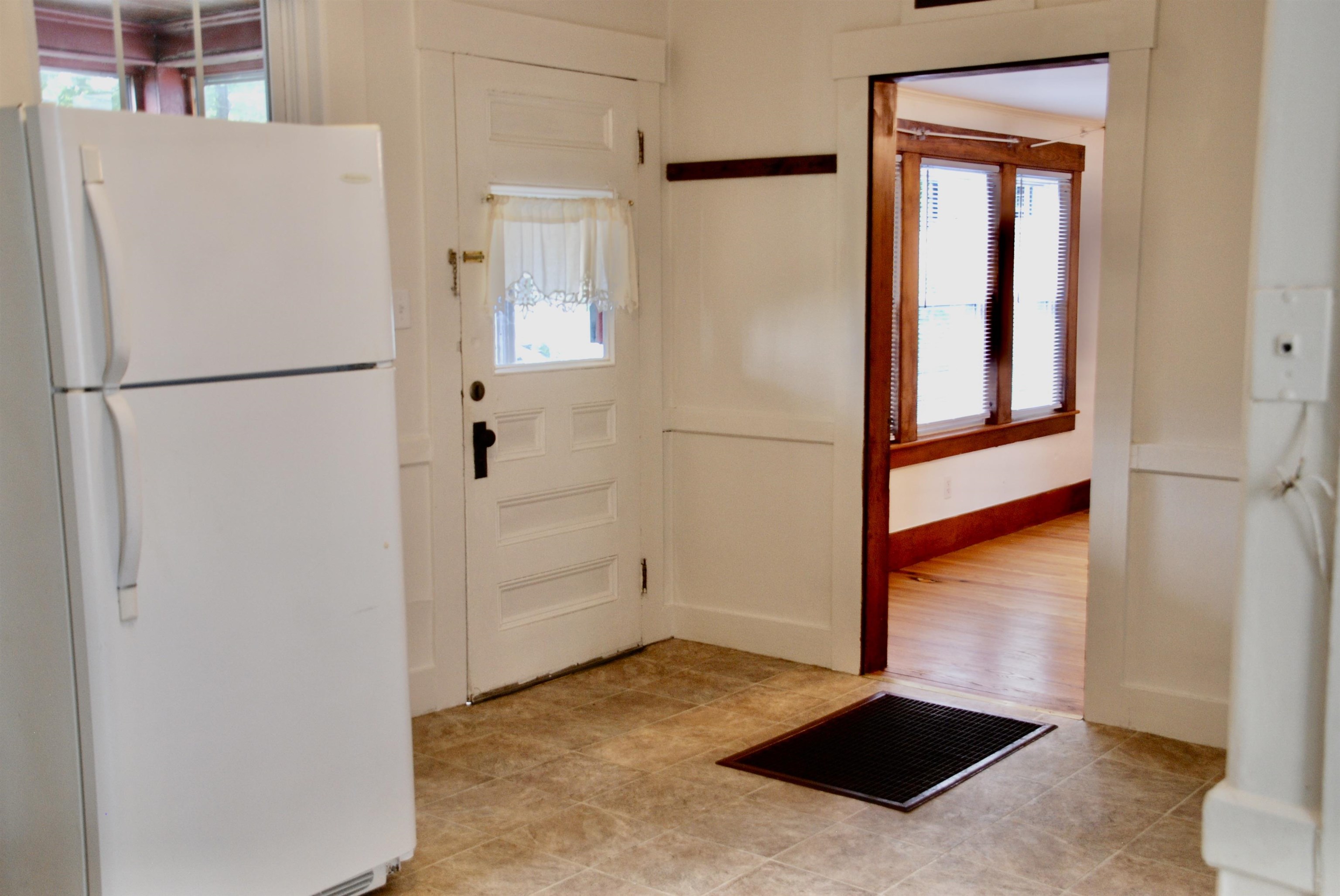 21 Union Street, Unit 2 Concord, NH 03301 - Photo 10 of 18