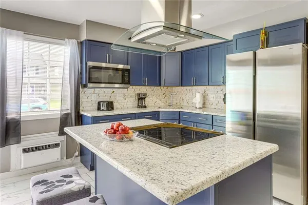 $329,900 | 5846 West Deer Park Boulevard, New Orleans, LA 70127