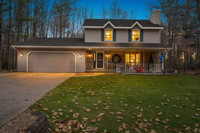 $329,900 | 280 River Pine Drive, Shawano, WI 54166