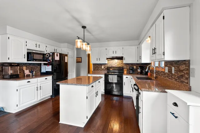 $329,900 | 280 River Pine Drive, Shawano, WI 54166