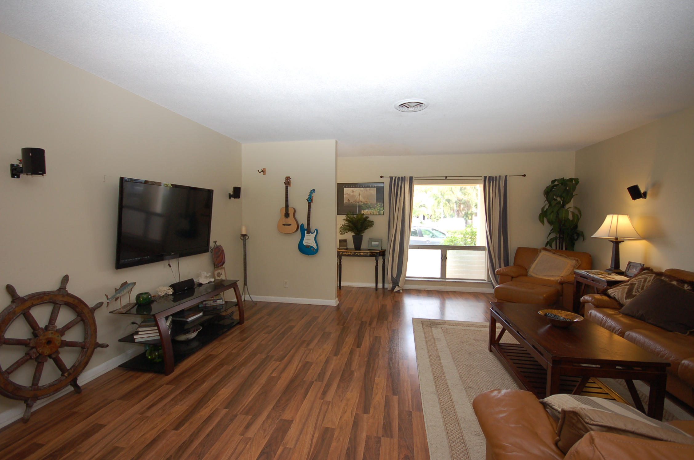1256 Southwest 12th Avenue Boca Raton, FL 33486 - Photo 8 of 18 DSC_0934