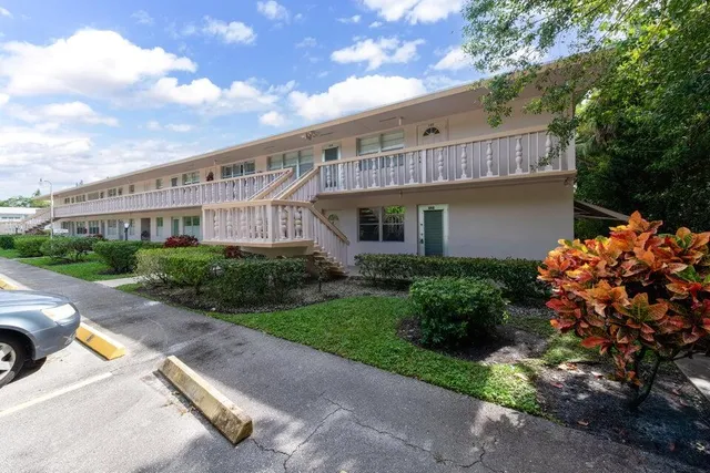 $1,150 | 99 Sussex East, Unit 99, West Palm Beach, FL 33417