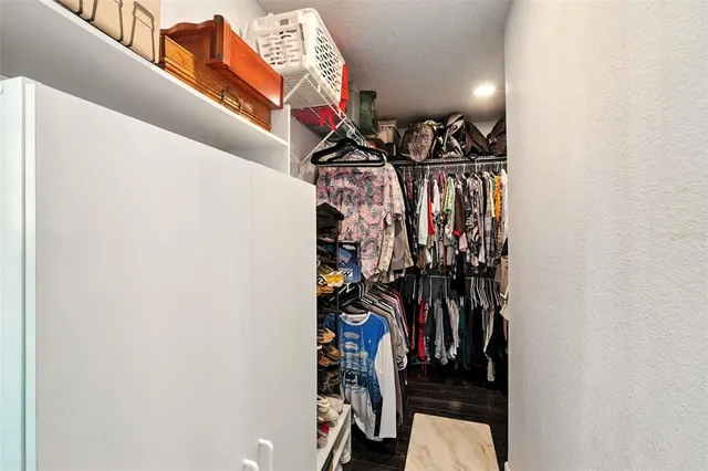 $894,900 | 327 South Lakeview Avenue, Winter Garden, FL 34787