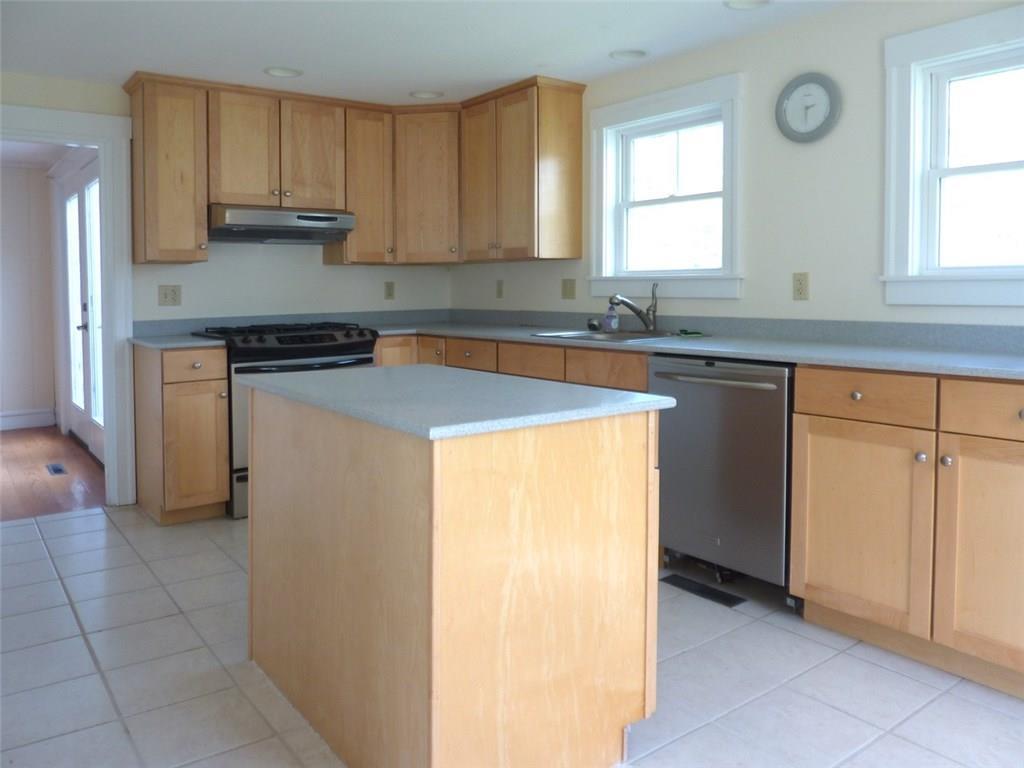 2564 Bristol Road New Harbor, ME 04554 - Photo 3 of 11 Photo