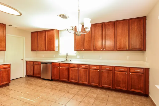 $1,950 | 29415 Legends Hill Drive, Spring, TX 77386