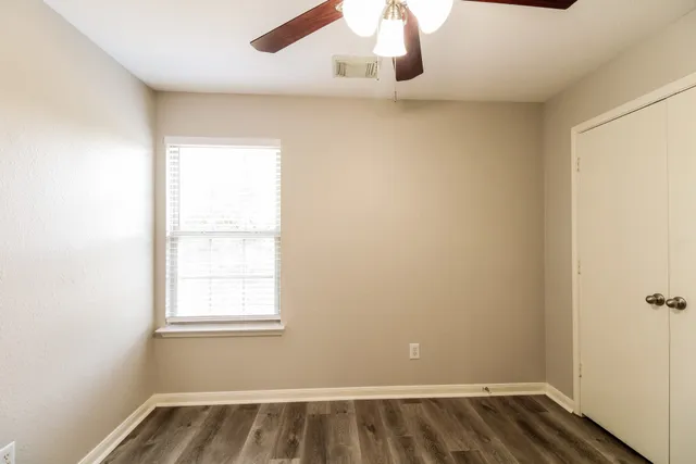 $1,950 | 29415 Legends Hill Drive, Spring, TX 77386