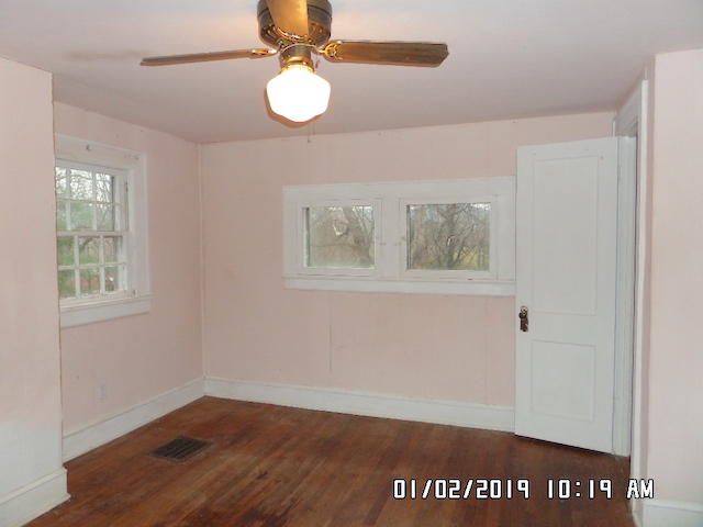 4215 Mountain View Road Northwest Roanoke, VA 24017 - Photo 11 of 13 a4215mbr3