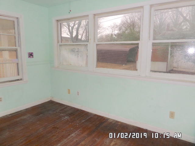 4215 Mountain View Road Northwest Roanoke, VA 24017 - Photo 4 of 13 a4215dr