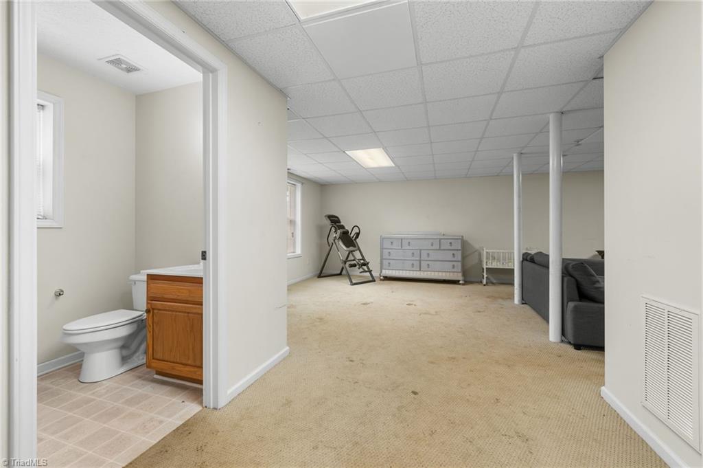 1085 Woodbury Road King, NC 27021 - Photo 32 of 34