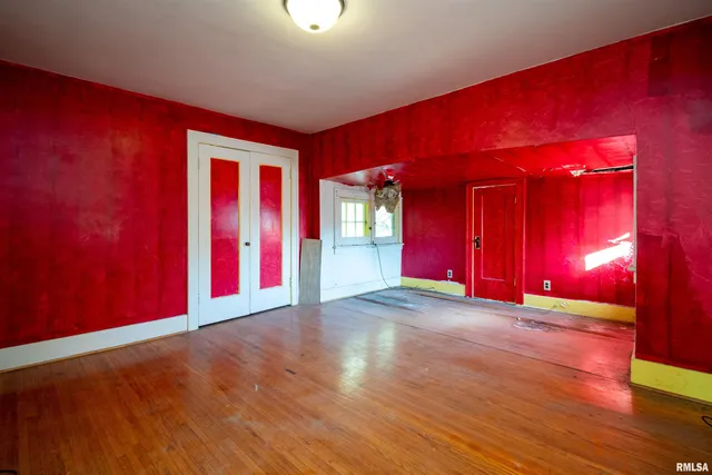 $99,900 | 1213 West Armstrong Avenue, Peoria, IL 61606