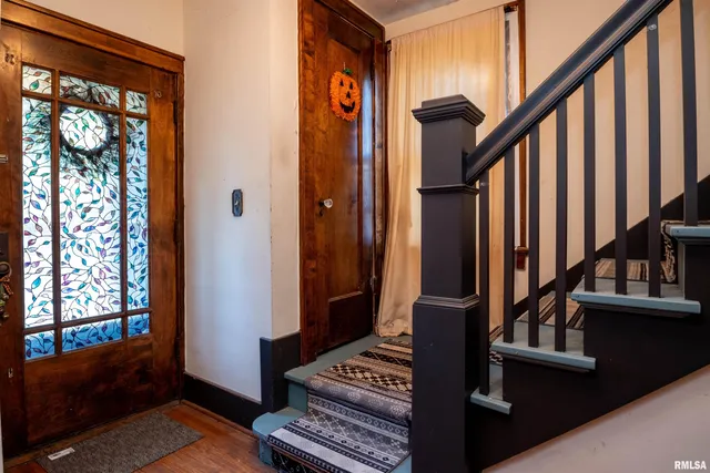 $99,900 | 1213 West Armstrong Avenue, Peoria, IL 61606