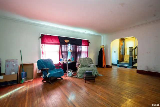 $99,900 | 1213 West Armstrong Avenue, Peoria, IL 61606