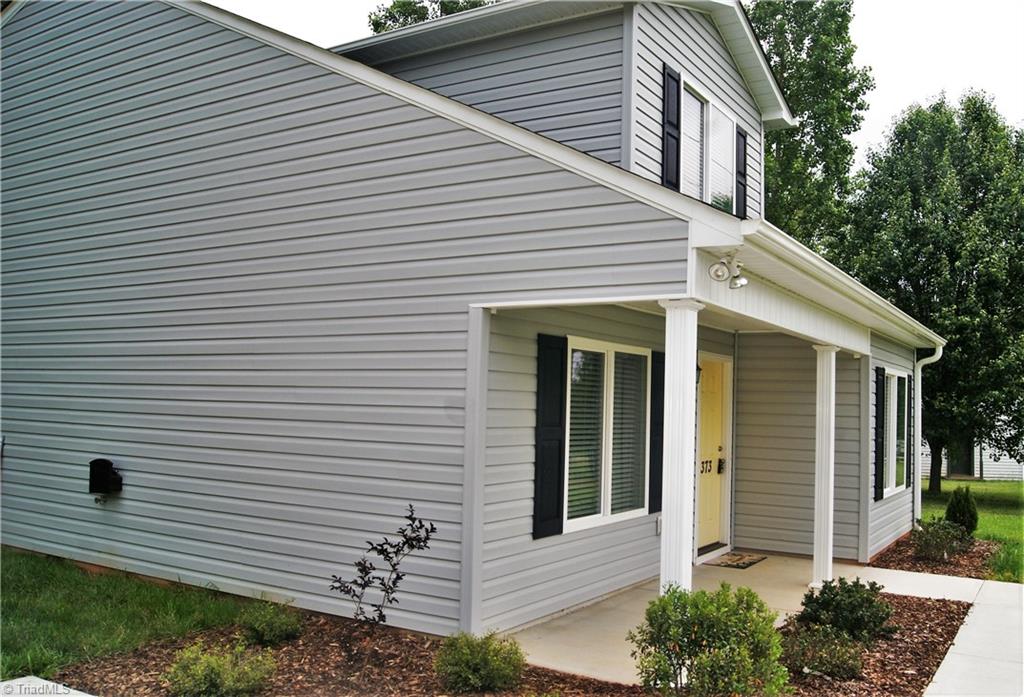 373 Robbins Road Winston-Salem, NC 27107 - Photo 3 of 23 Gallery Image 3