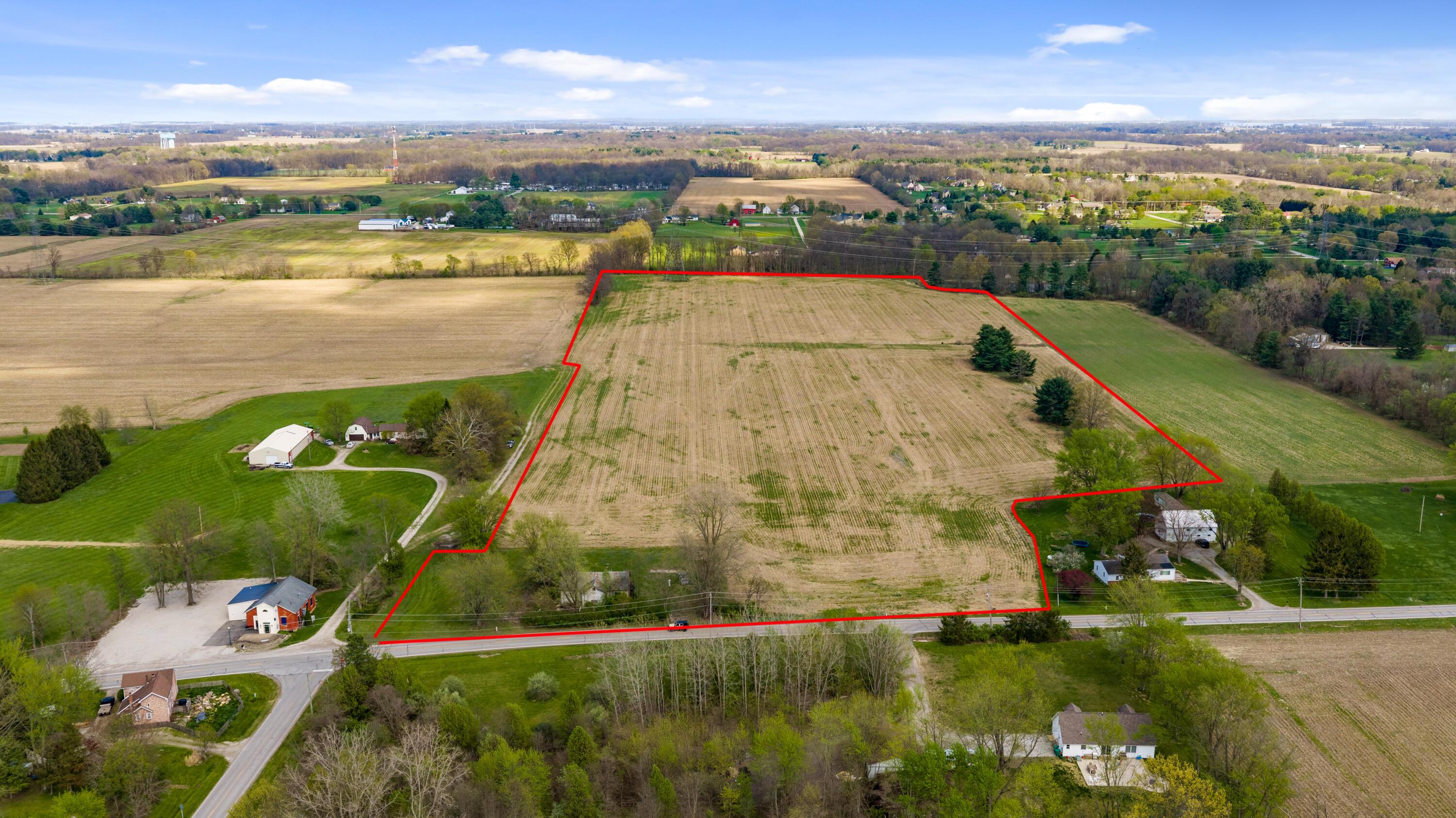 5717 Harlem Road Galena, OH 43021 - Photo 3 of 11 Harlem Drone 00002