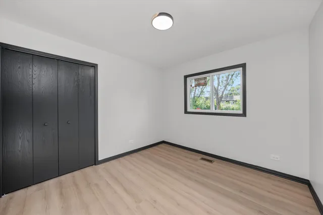 $340,000 | 8040 Geneva Street, Woodridge, IL 60517