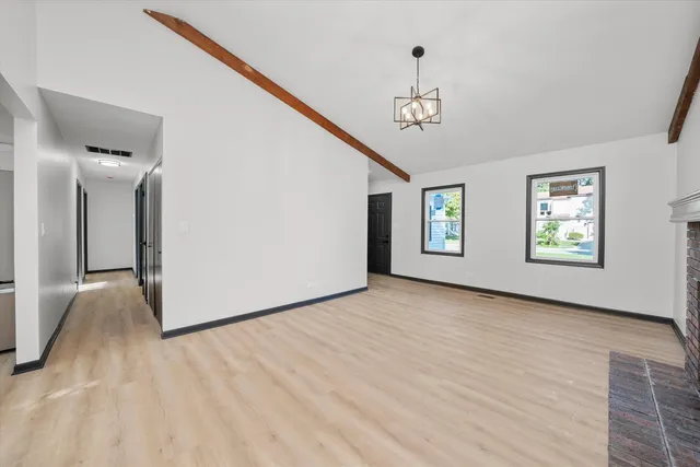 $340,000 | 8040 Geneva Street, Woodridge, IL 60517