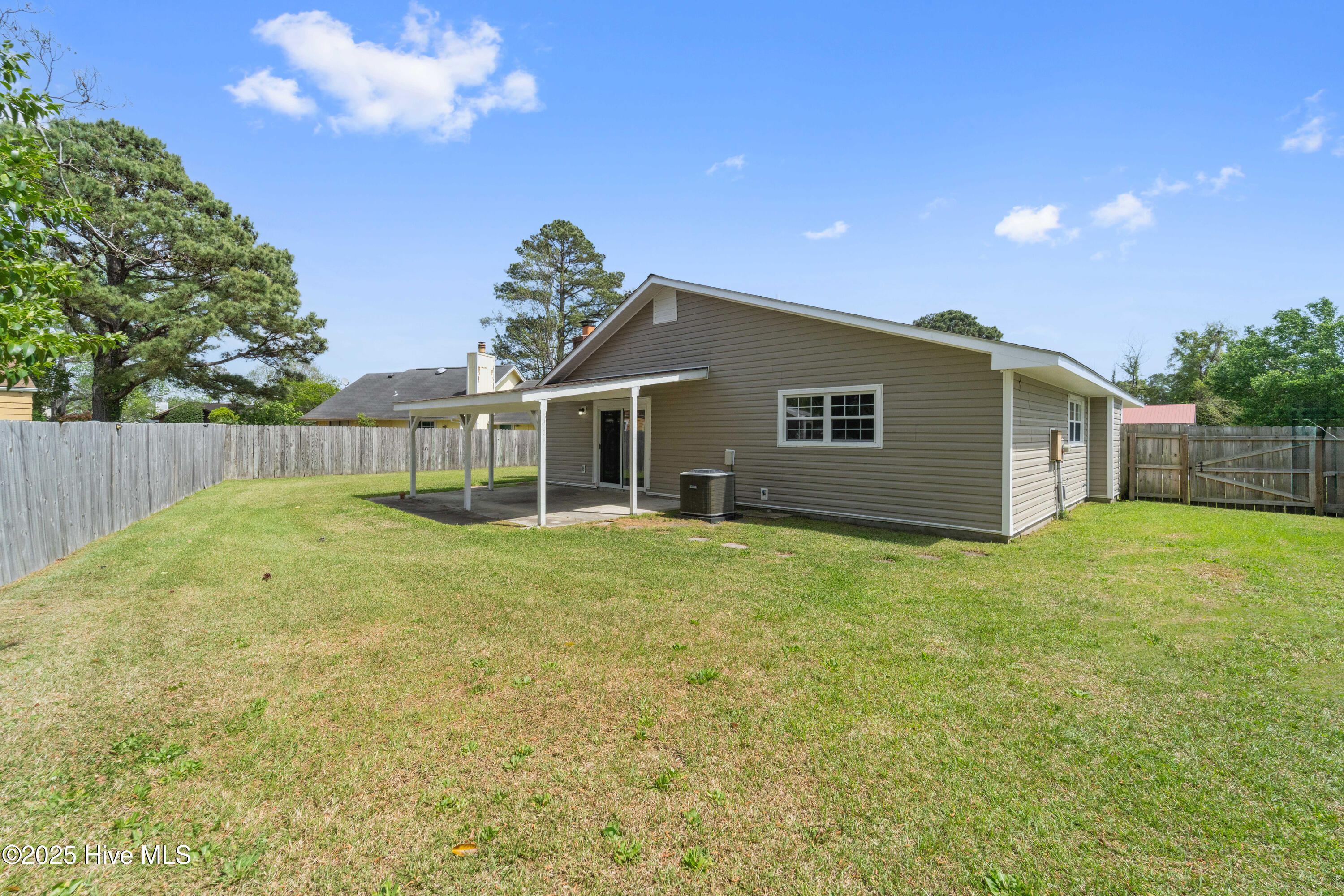 302 Dennis Road Jacksonville, NC 28546 - Photo 40 of 51 DSC00386