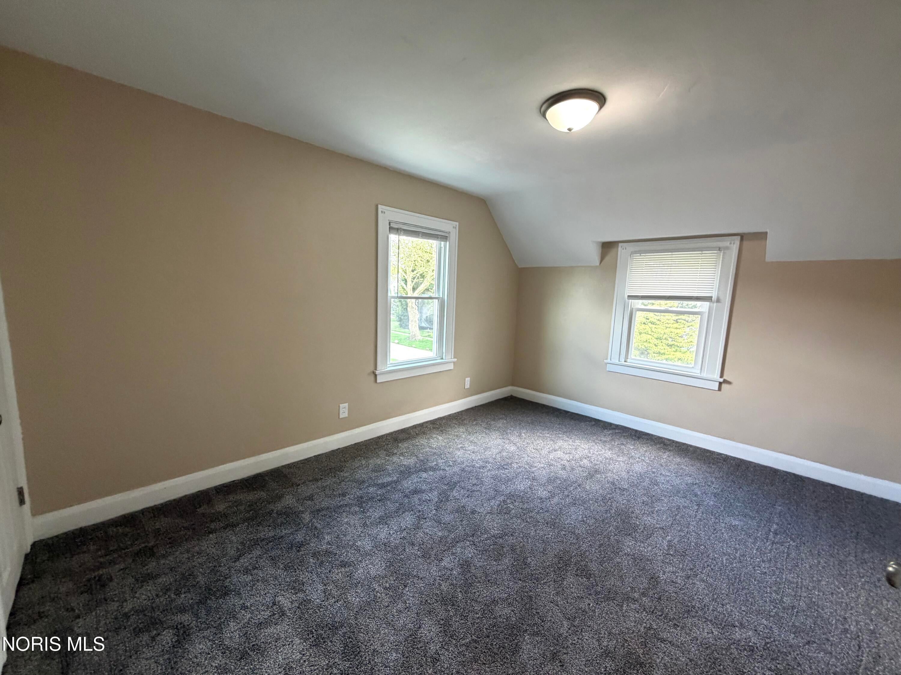1344 Corbin Road Toledo, OH 43612 - Photo 13 of 24 IMG_1181