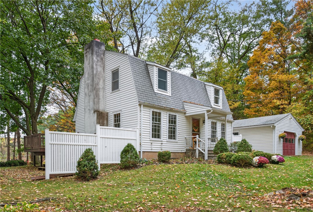2867 Merritt Hill Road Jerusalem, NY 14527 - Photo 4 of 33